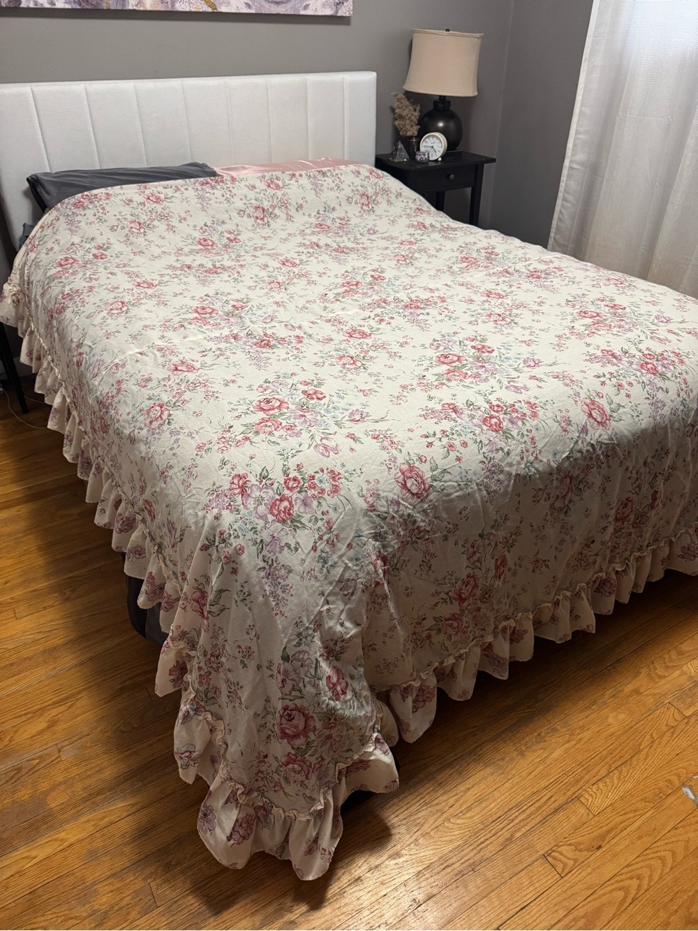 King Floral Ruffle Bedspread Pink Rose Shabby Chic Cottagecore Country